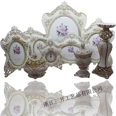 【【廠家直銷】供應歐式樹脂座鐘/小鬧鐘 古典 家居擺件 婚慶裝飾品】價格,廠家,圖片,塑料、樹脂工藝品,沈立明(個體經營)-